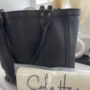 Cole HAAN large tote.  Excellent condition. Includes dust bag.